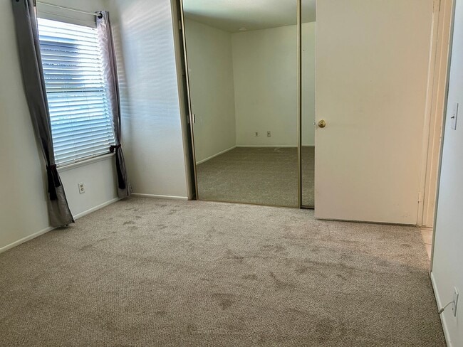 Building Photo - Beautiful home in Irvine for rent!