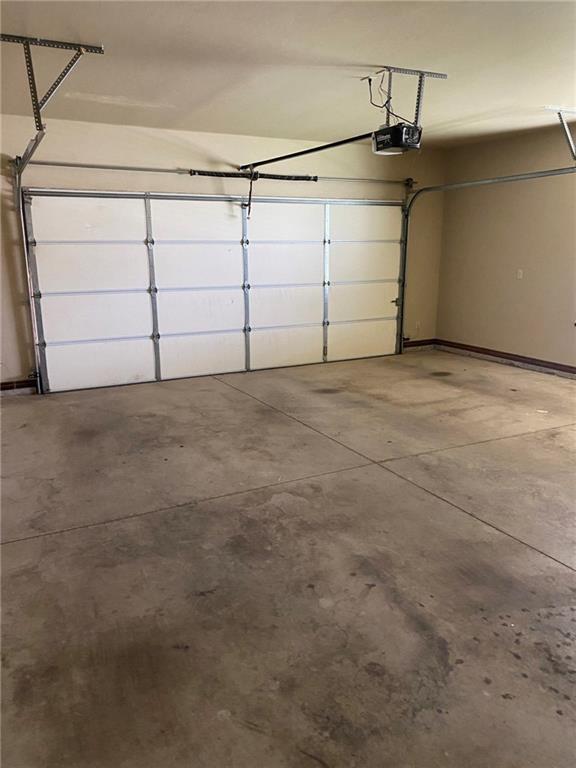 Building Photo - 2817 Marigold Ln