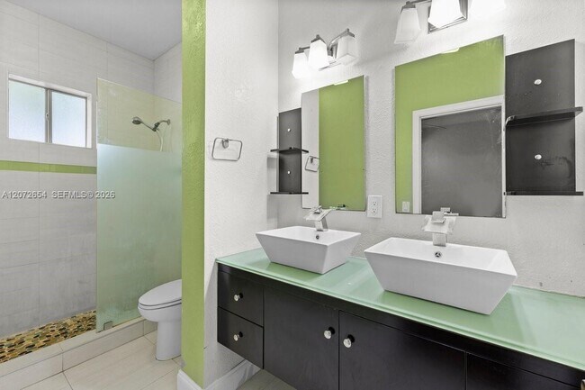 Building Photo - 7929 Tuscany Dr