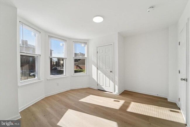 Building Photo - 6229 Callowhill St