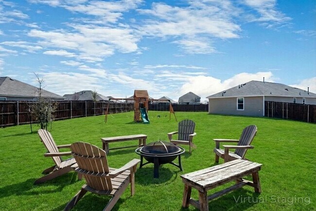 Building Photo - 7524 Larson Ln