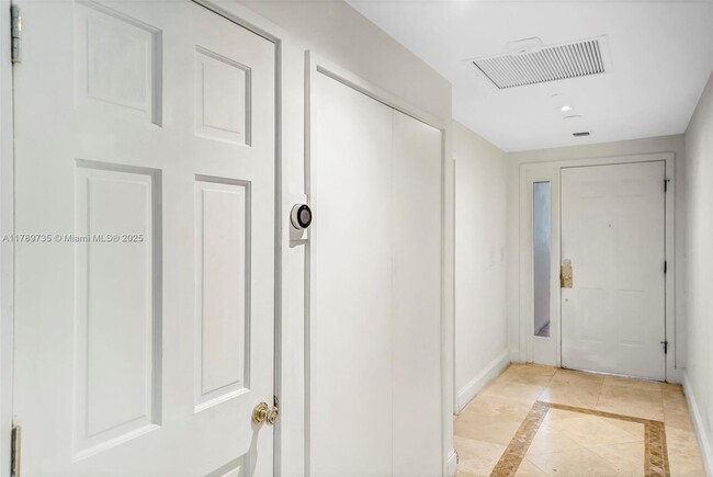Building Photo - 19237 Fisher Island Dr