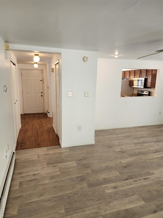 Building Photo - 3 Harbor Hill Ct