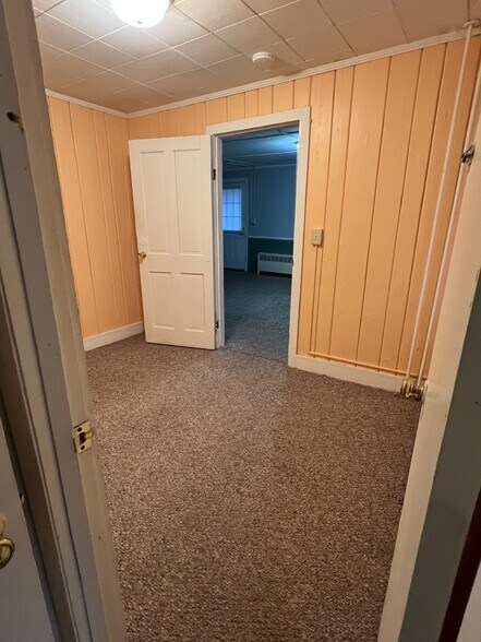 Building Photo - 1013 Dryden Rd