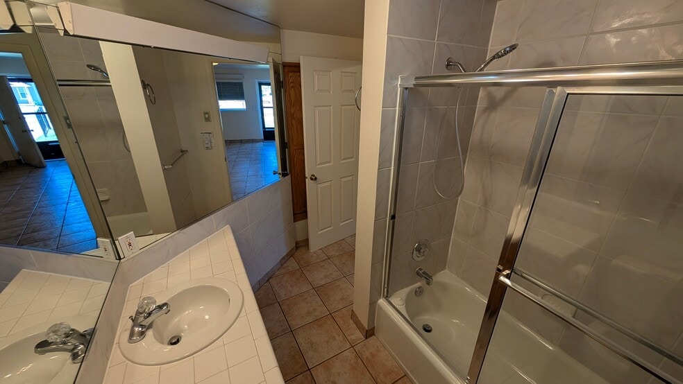 Building Photo - 429 S 1300 E