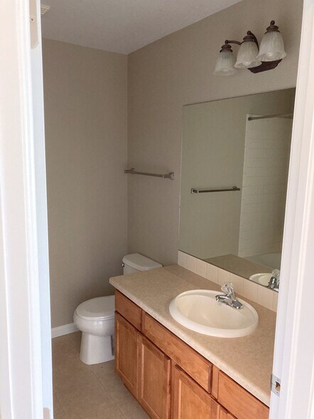 Building Photo - 6806 W 3rd St