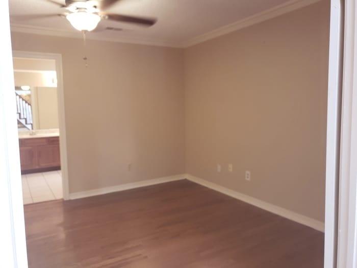 Building Photo - 2217 Rockwood Dr