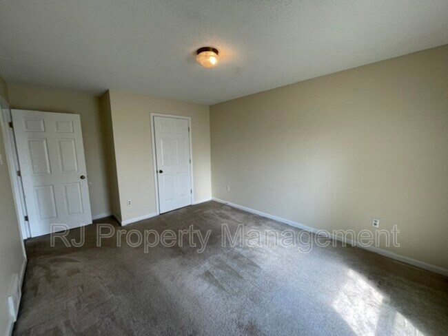 Building Photo - 5019 Horizon Cove