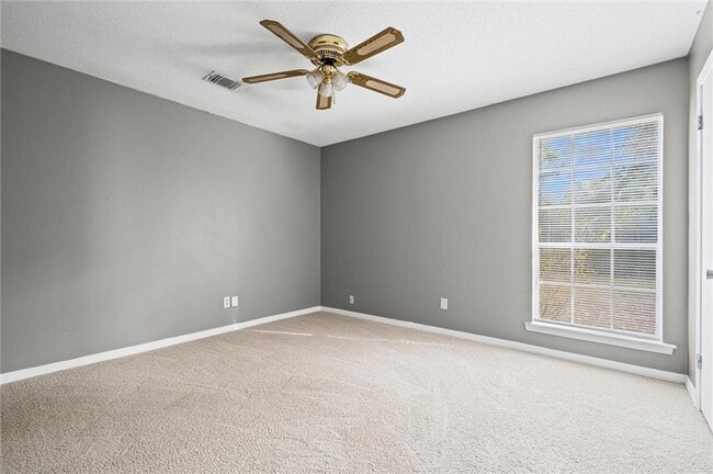 Building Photo - 4516 Champlain Ave