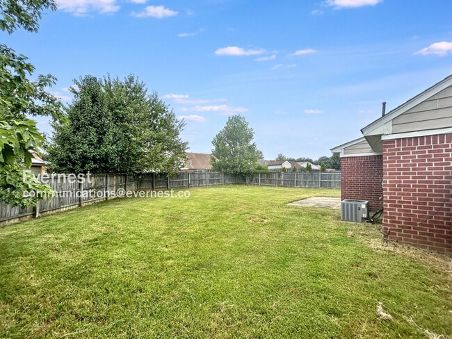 Building Photo - 4351 Kentbrook Dr