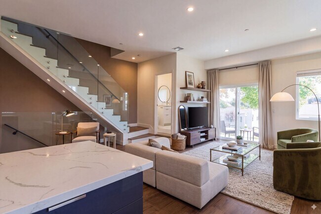 Building Photo - 2821 Virginia Rd