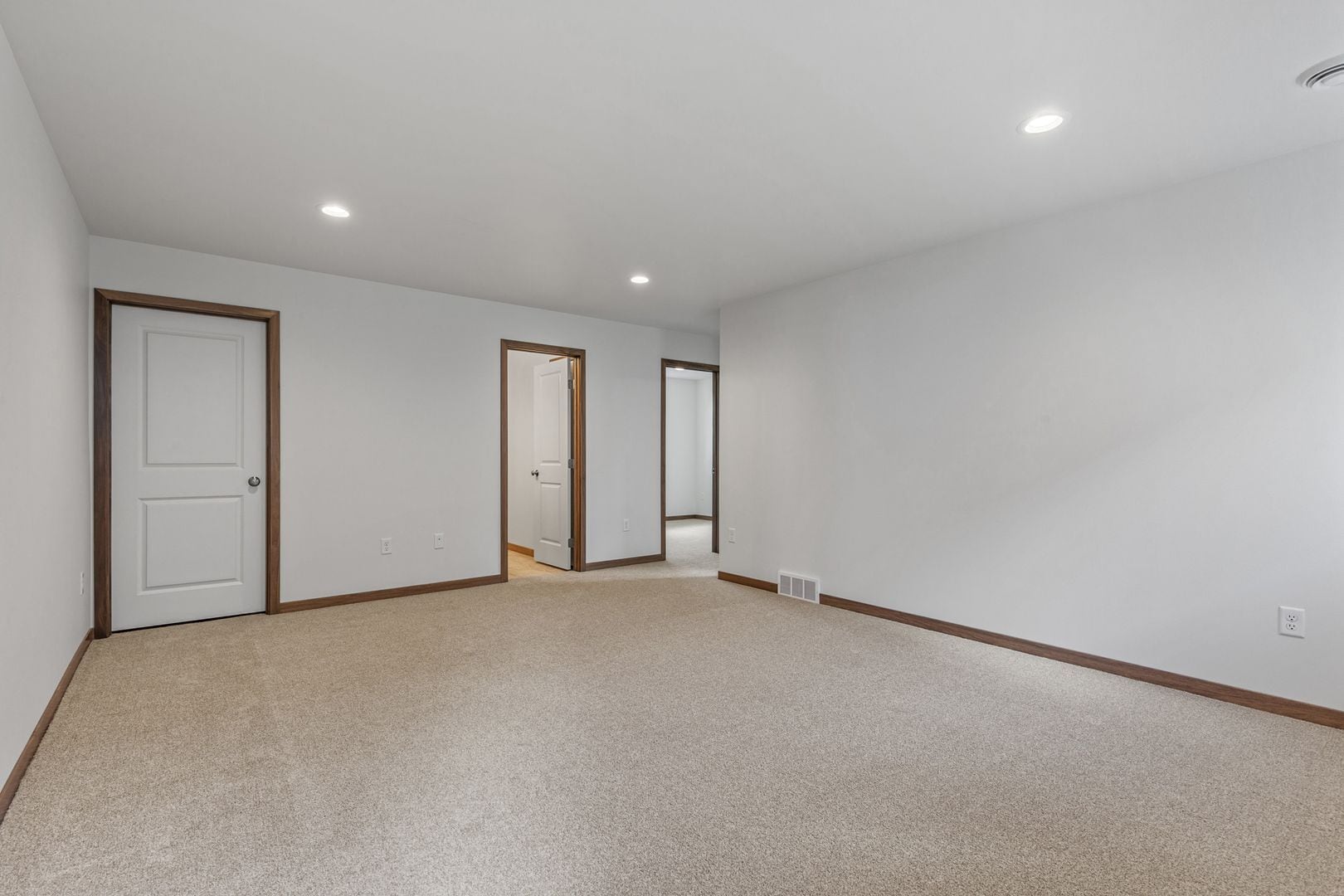 Building Photo - 2714 10th St W