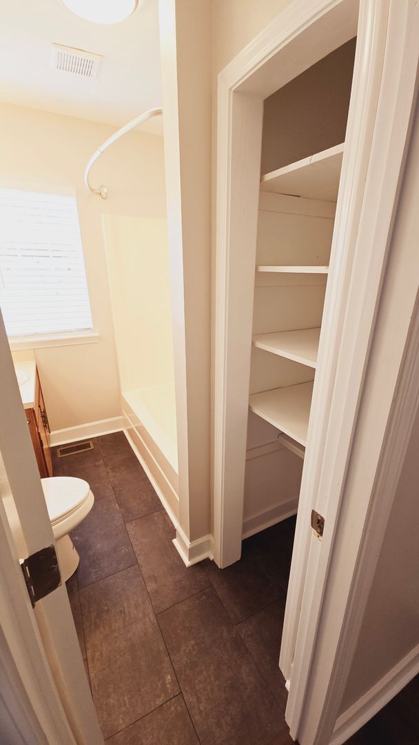 Building Photo - 3 Bedroom Home Near Samford & Brookwood