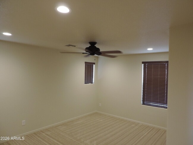 Building Photo - 1265 Paso Robles Ave