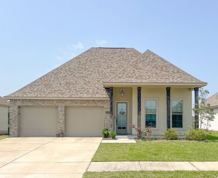 Primary Photo - 4308 Cabot Dr
