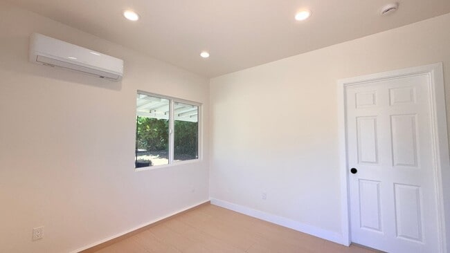 Building Photo - Brand New 1 Bed / 1 Bath ADU in Glendora – Available Now!