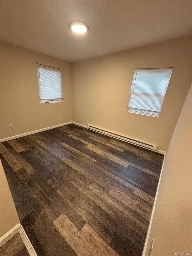 Building Photo - 855 Meade Ave