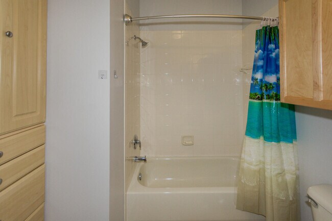 Building Photo - 115 Seagrape Dr