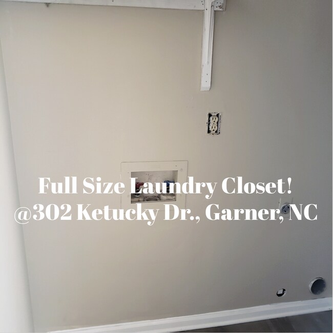 Building Photo - 302 Kentucky Dr