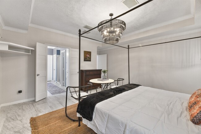 Building Photo - 416 Live Oak Ln