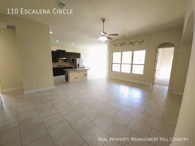 Building Photo - Luxurious Living in a Gated Community - 4 ...