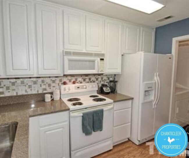 Building Photo - 1851 Trailwood Heights Ln