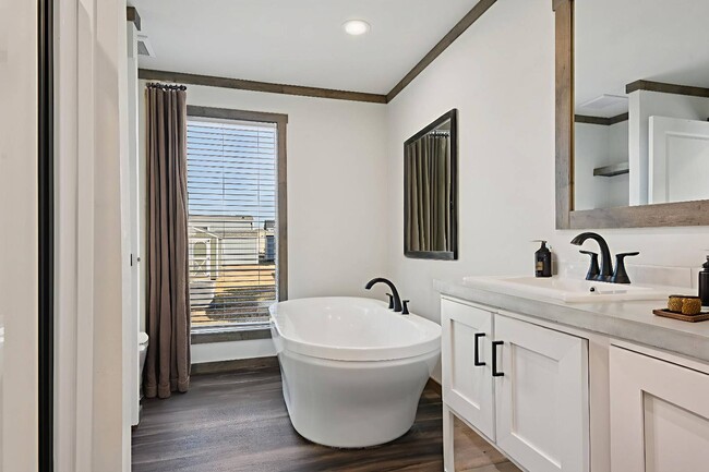 Building Photo - 1709 Sidewinder Dr