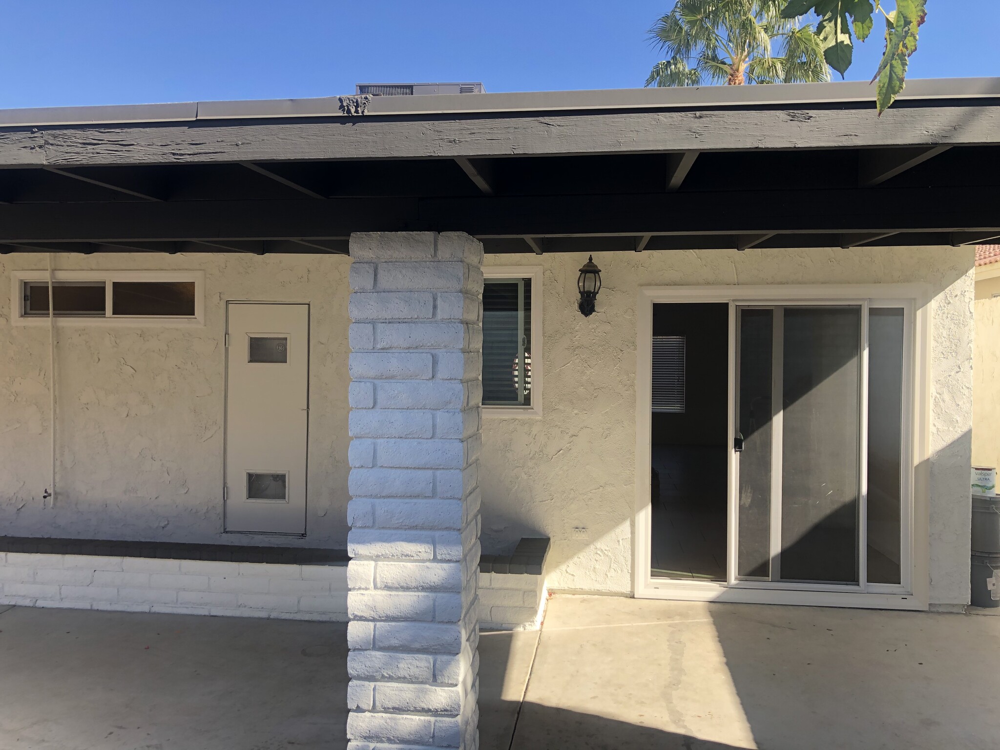 Building Photo - 52415 Avenida Vallejo