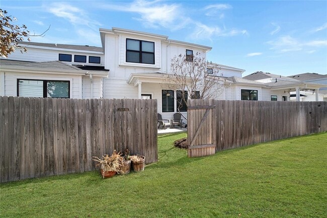 Building Photo - 180 Waterside Rd