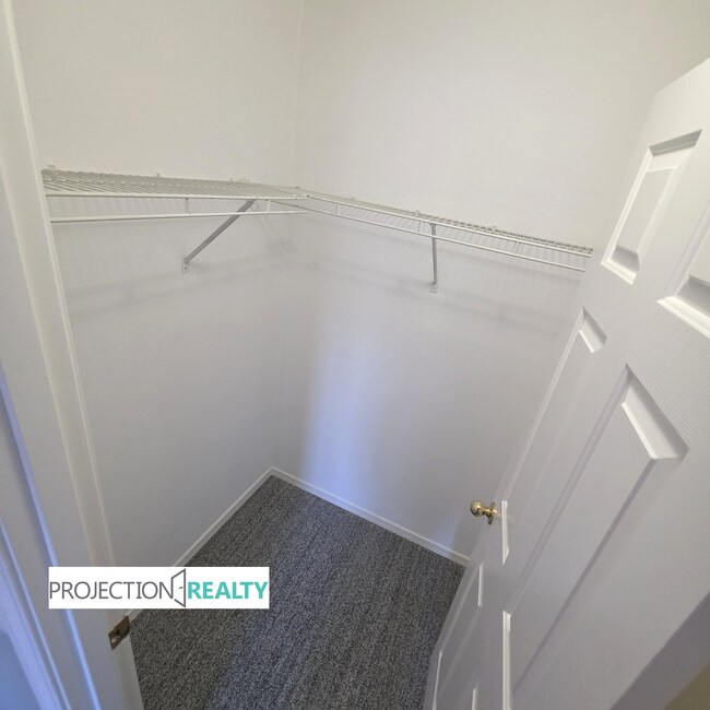 Building Photo - 15239 NW Moresby Ct