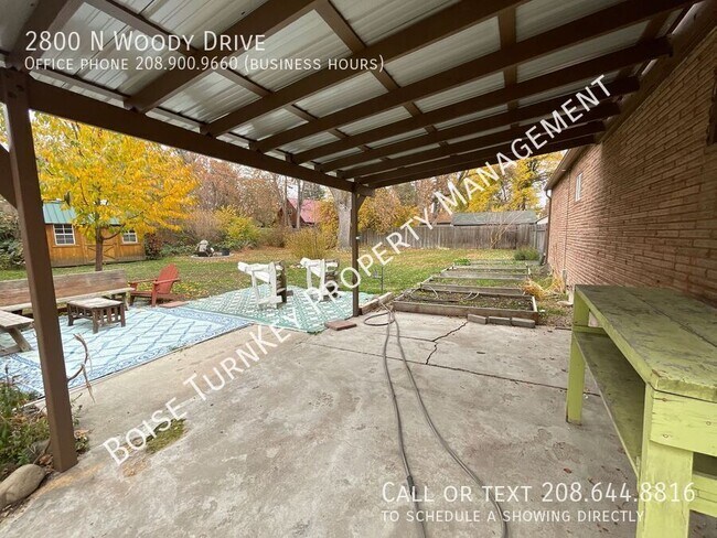 Building Photo - 2800 N Woody Ln