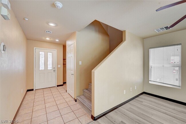 Building Photo - 7333 Camden Pine Ave