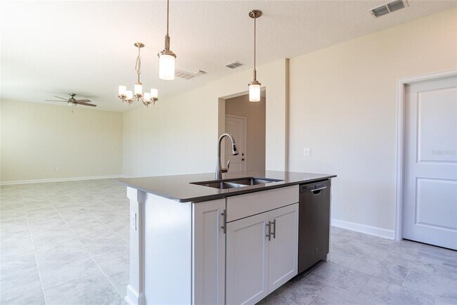 Building Photo - 12018 Grammar Ln