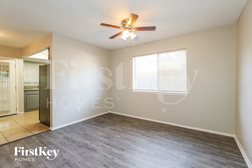 Building Photo - 4439 Algernon Dr