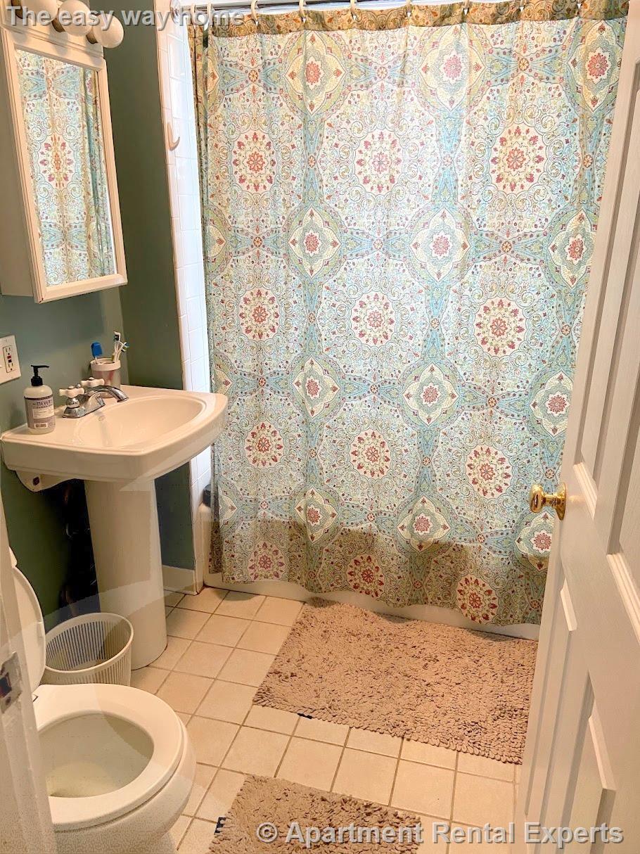 Building Photo - 41 Bay State Ave