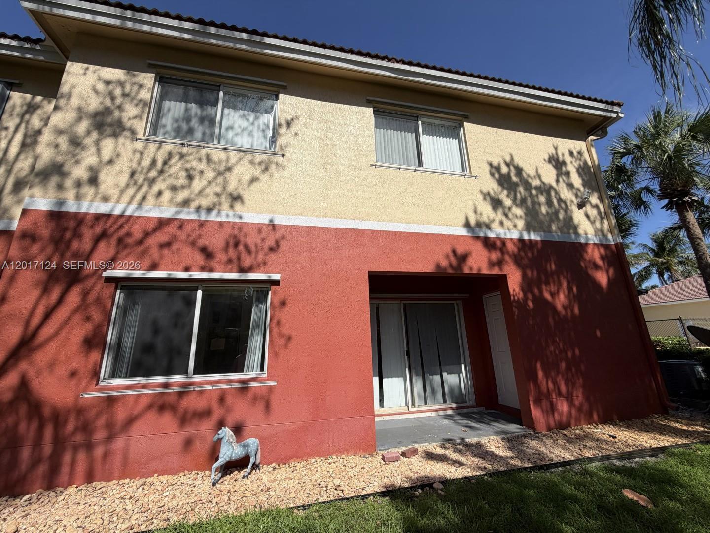 Building Photo - 3335 Palomino Dr