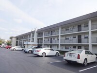 Building Photo - NEW PRICE! 2BR/2BA 2nd Floor Condo in Capri Isles