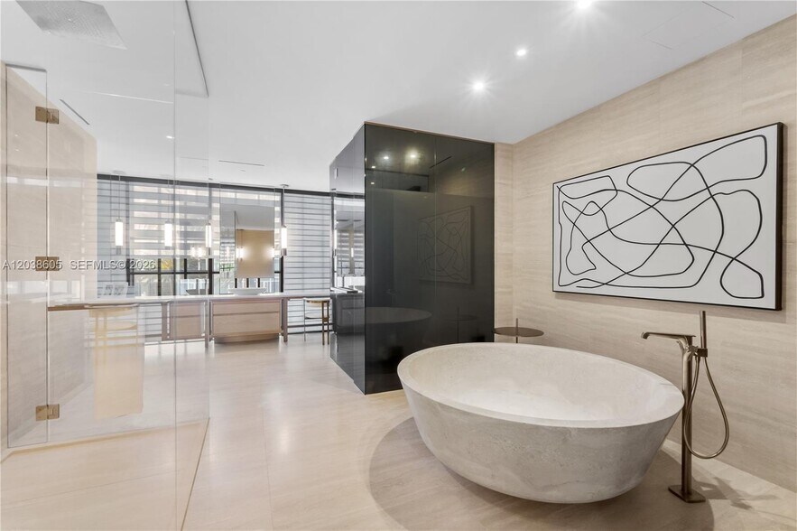Building Photo - 8955 Collins Ave