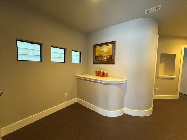 Building Photo - 3606 Omeara Dr