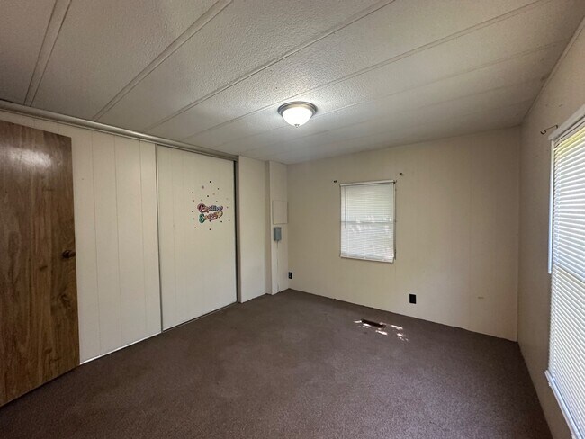 Building Photo - 3111 Switzer Rd