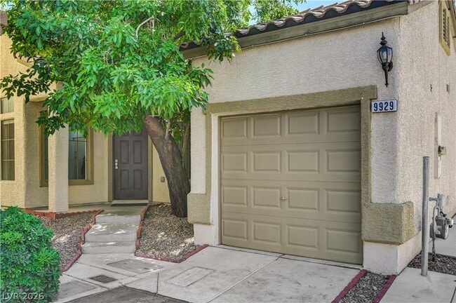 Building Photo - 9929 Markhorn Ct