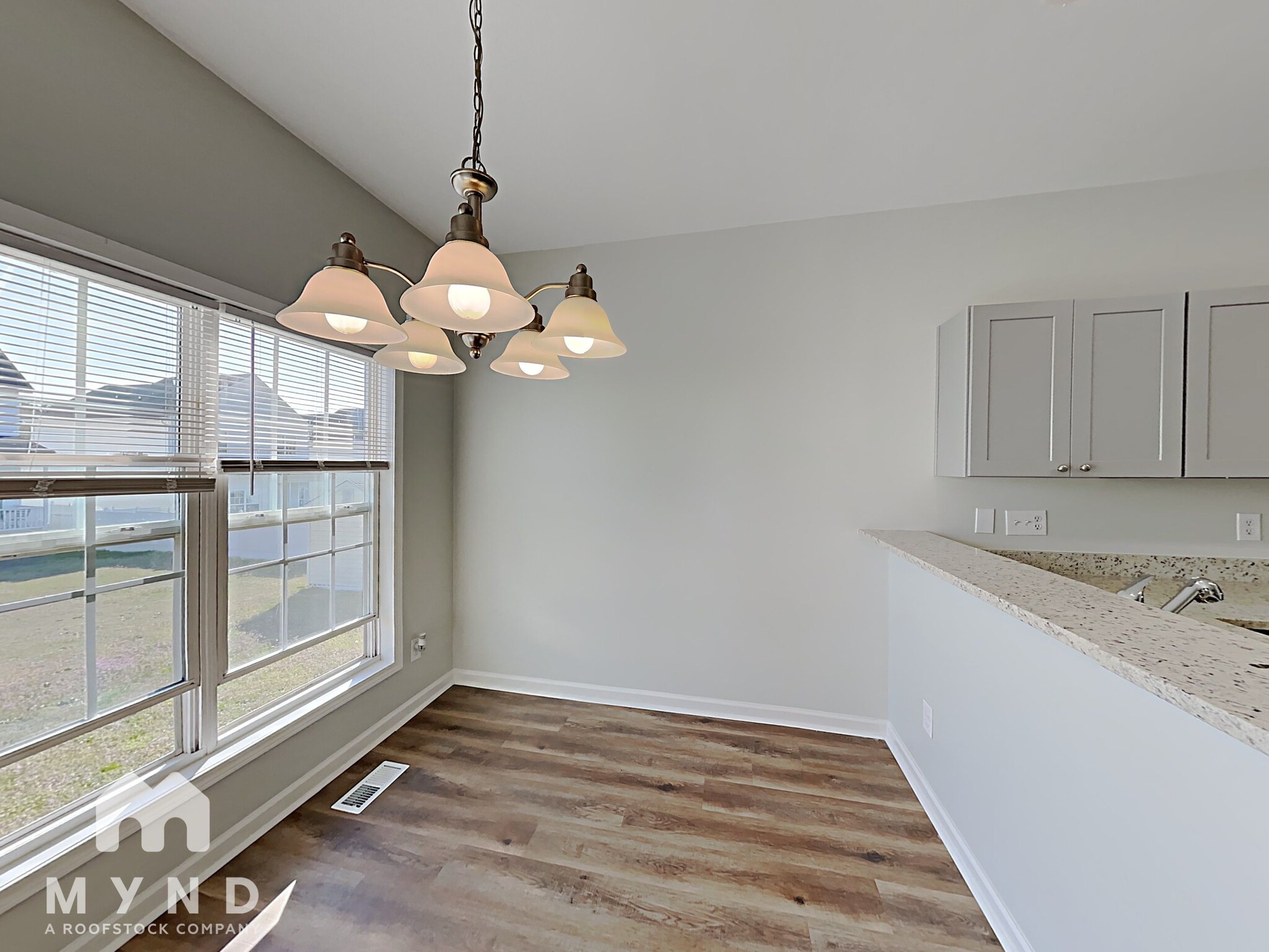 Building Photo - 4224 Beacon Crest Way