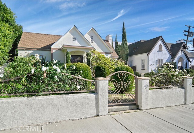 Building Photo - 156 S Edinburgh Ave