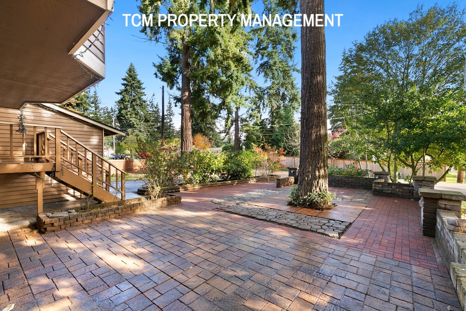 Building Photo - 15703 Midvale Ave N