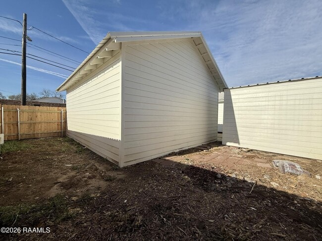 Building Photo - 801 Cleveland St