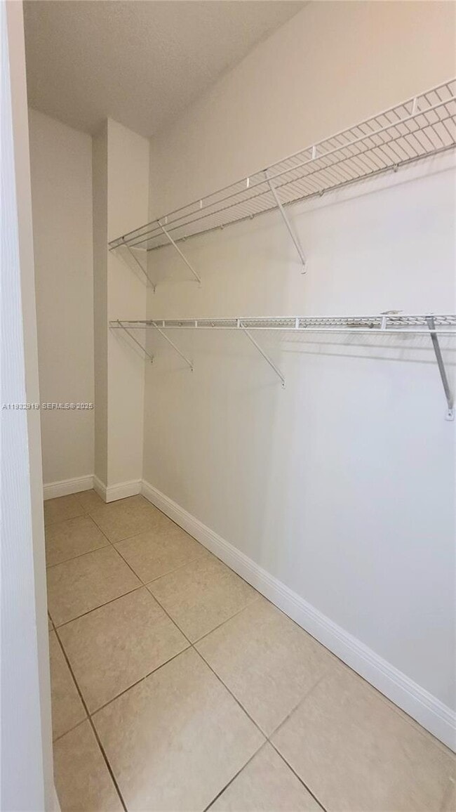 Building Photo - 4911 Schooner Dr