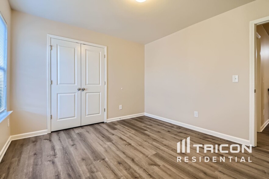 Building Photo - 361 Rankin Cir