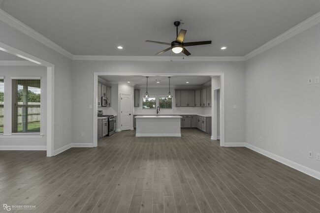 Building Photo - 212 Paisley Ln