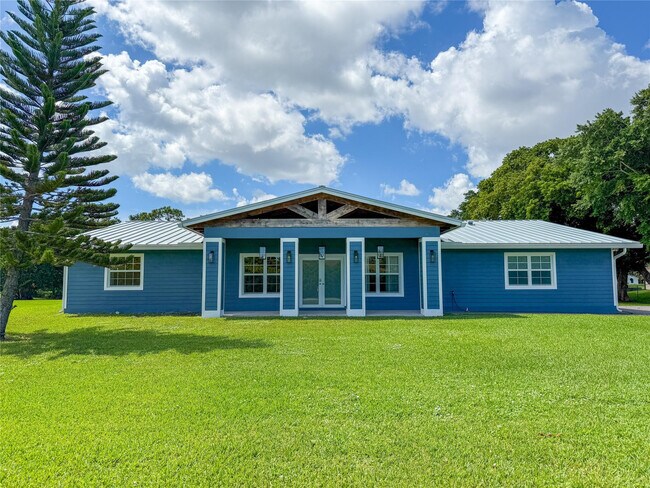 Building Photo - 17420 St