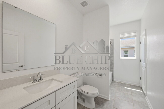 Building Photo - 3048 Country Side Dr